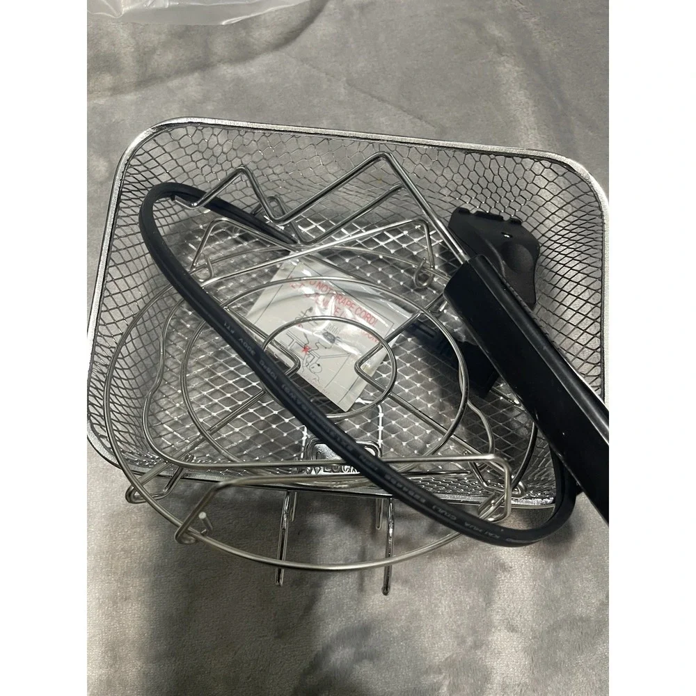 Hamilton Beach 35021 Deep Fryer With Cool Touch Black Pre owned‎